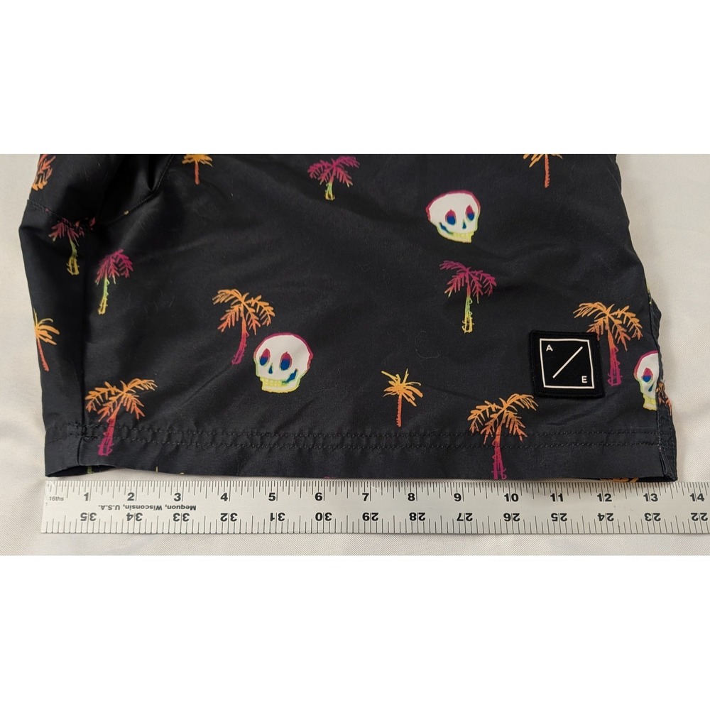 American Eagle Mens Swim Trunks Skull Palm Tree Graphic Print Board Shorts Black - Picture 10 of 12